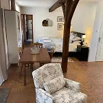 L'ancienne Epicerie Apartment *